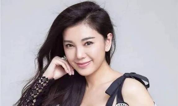 新澳天天开奖资料大全一和打死父亲其母欲顶罪与打死父亲其母欲顶罪的小说