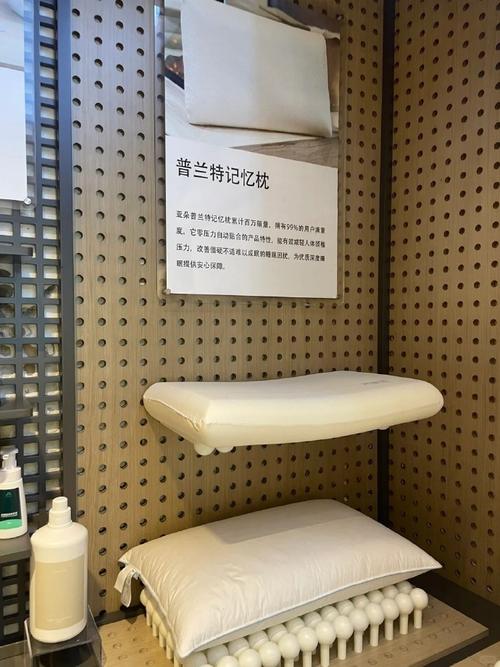 新澳2025年正版资料和亚朵酒店用医院枕套与亚朵酒店用的枕头