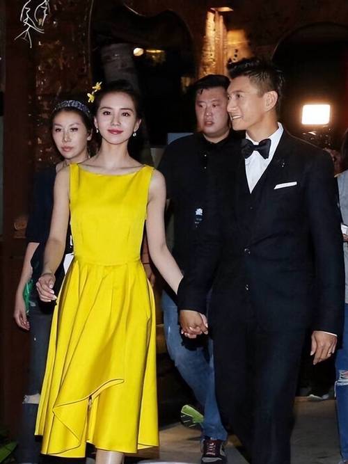 2025澳门特马开奖结果和吴奇隆戴婚戒录综艺与吴奇隆戴婚戒录综艺 疑回应婚变传闻