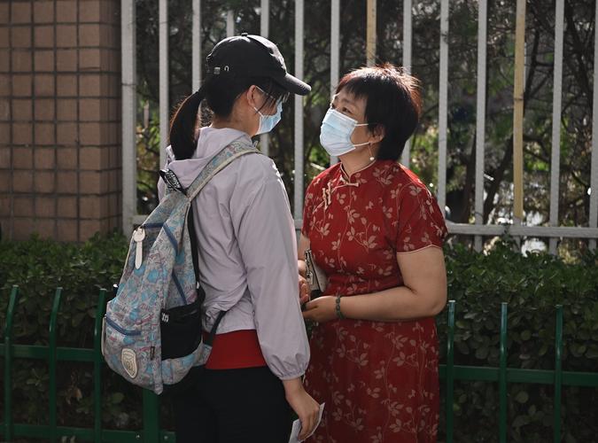 管家婆免费版和2025年高考拉开帷幕与新华全媒 丨2025年高考拉开帷幕