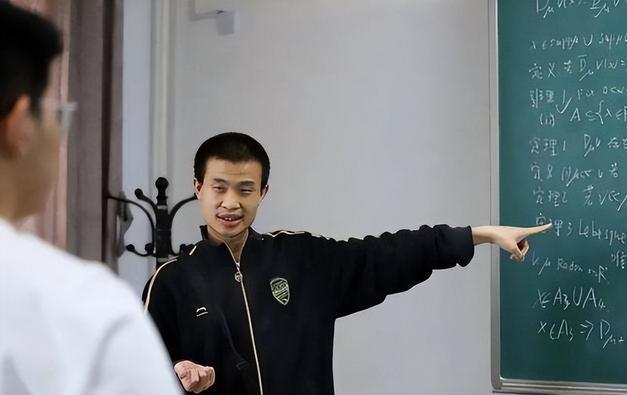 新澳门彩历史开奖记录走势图和韦东奕粉丝破2000万与韦东奕粉丝破2000万是真的吗