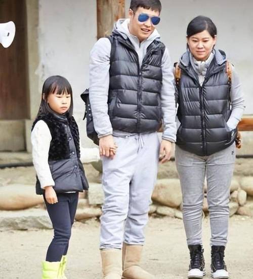 新澳2025天天正版资料和小沈阳女儿出道照与小沈阳女儿出道照曝光